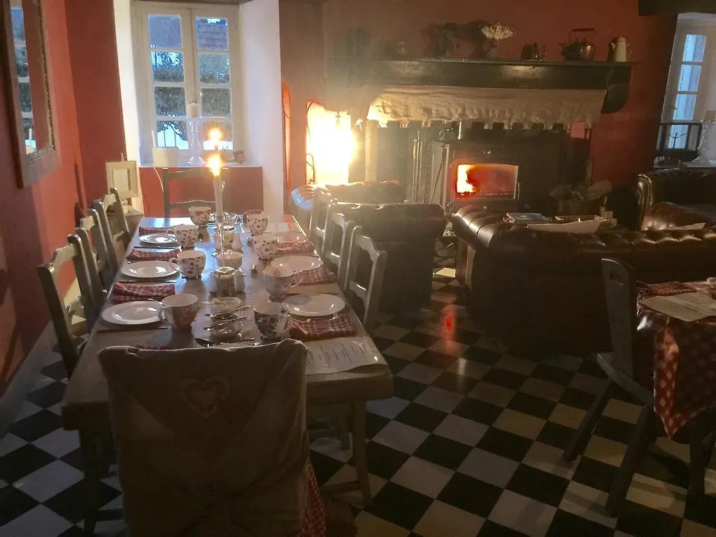 Maison Jeanne Saint-Paul-d'Oueil Couette-café
